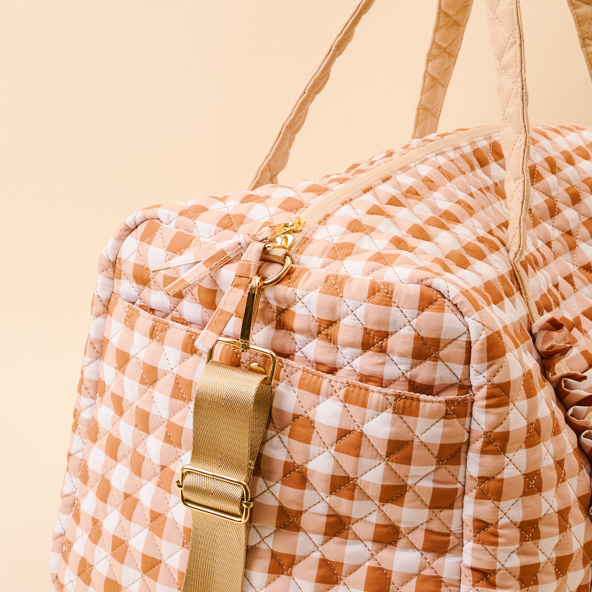 The Darling Effect On-the-Go Quilted Weekender Bag-Maple Gingham