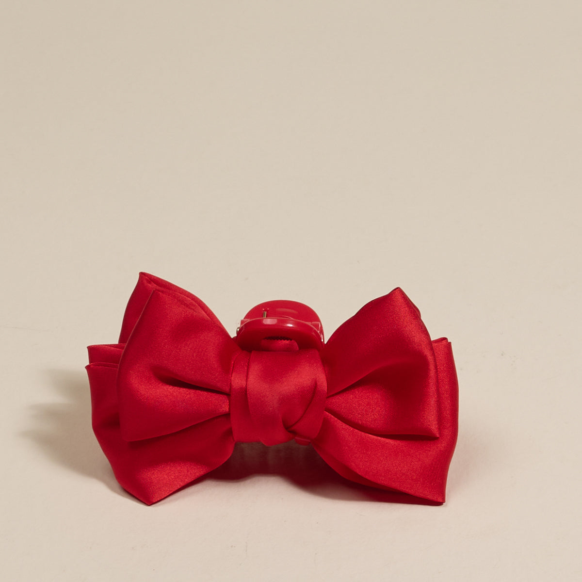 The Darling Effect Mini Satin Bow Claw Clip-Red