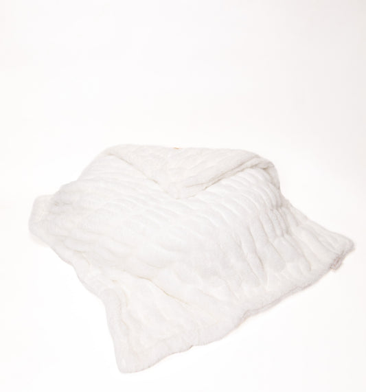 Bei Bei Faux Fur Blanket-White Cloud