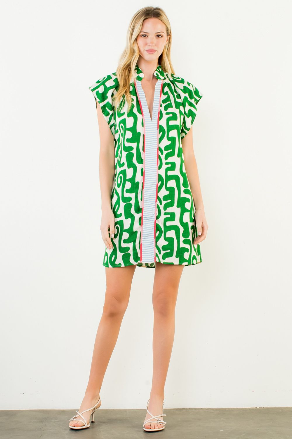 THML "Reyna" S/S Pattern V-Neck Dress-Green