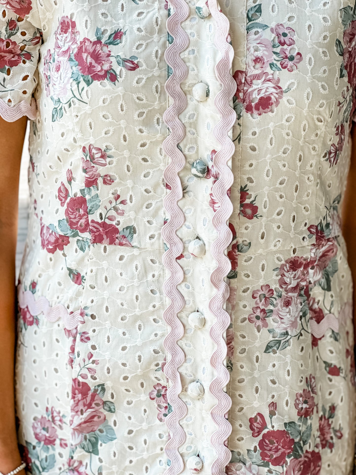Aureum Lexie Rick Rack Eyelet Dress-Rose/Cream