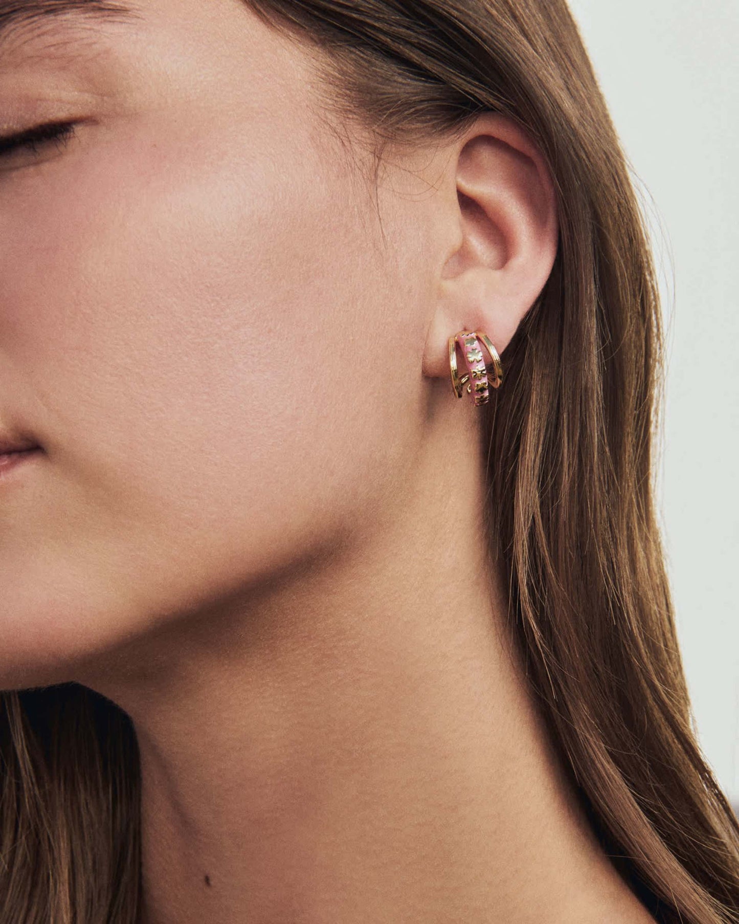 Kendra Scott Jane Huggie Earrings - Gold Dark Pink Enamel