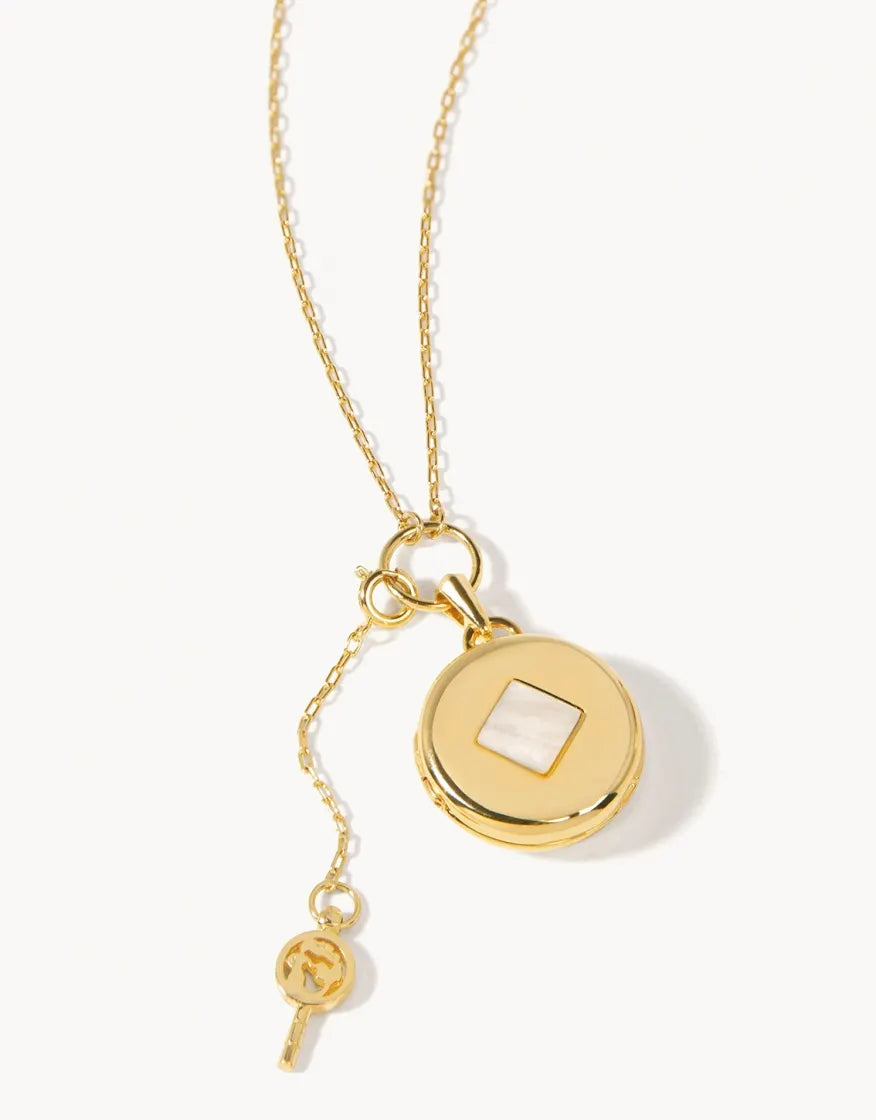 Spartina 449 Round Locket Slide Necklace - Pearlescent Diamond