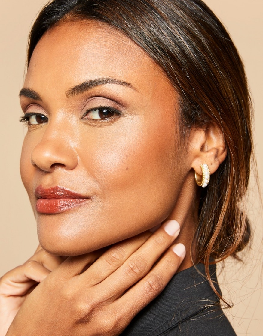 Spartina 449 Midi Hoop Earrings-Pearl