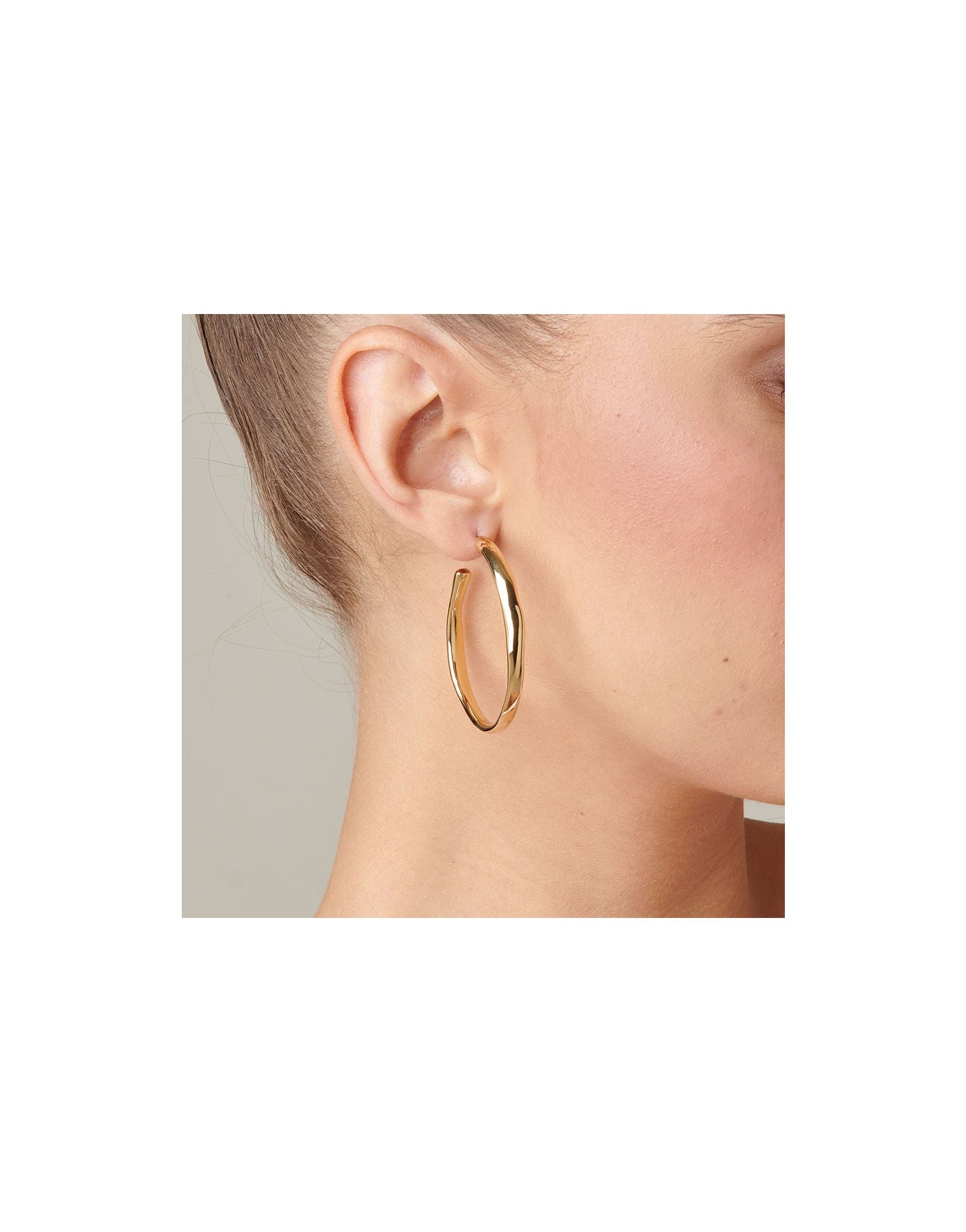 Uno de 50 hoop on sale earrings